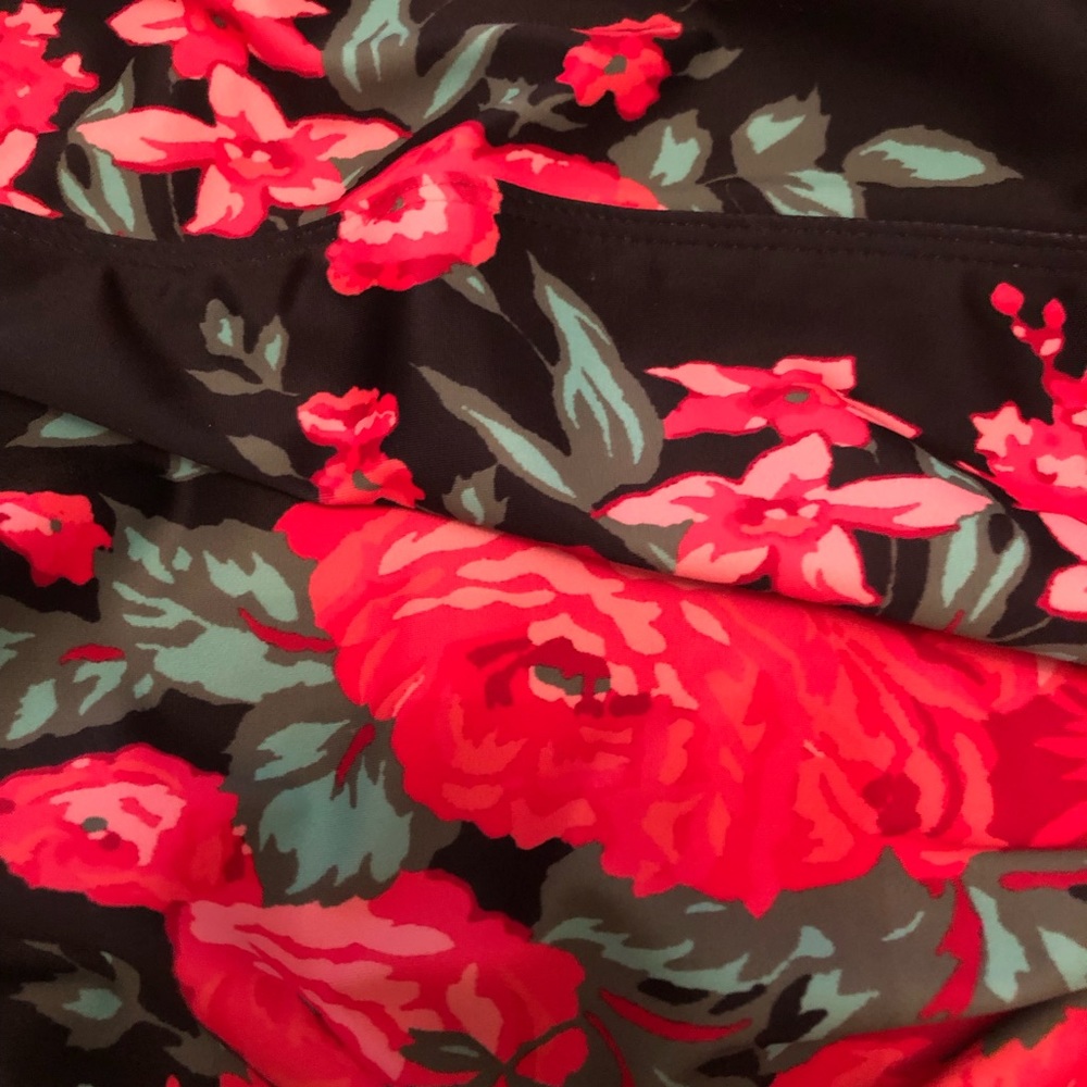 Albion Black One-Shoulder One-Piece Swimsuit with Red Floral Print - Picture 3 of 6